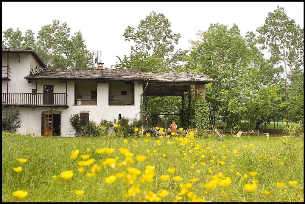 Agriturismo Famiglia Al Castello Di Bagnolo Bagnolo Piemonte Szoba fotó