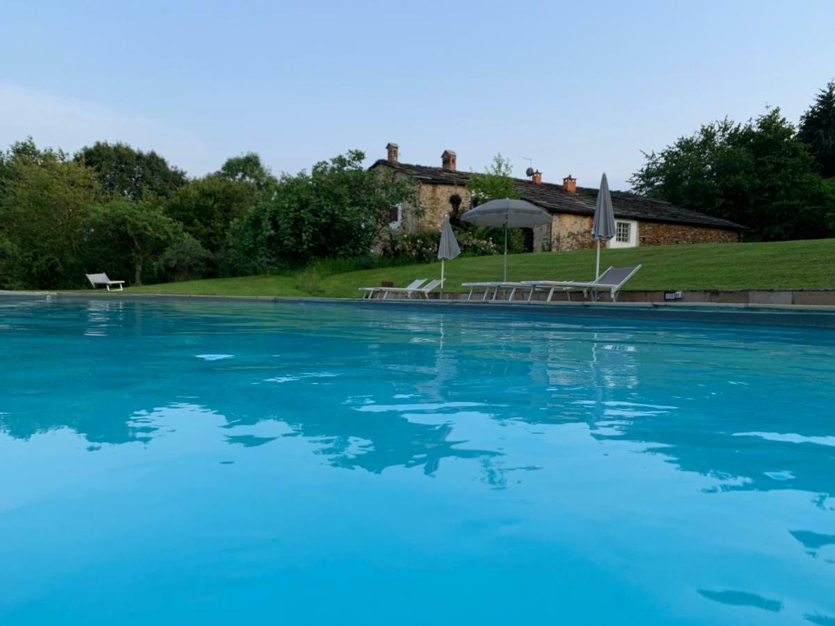 Agriturismo Famiglia Al Castello Di Bagnolo Bagnolo Piemonte Kültér fotó