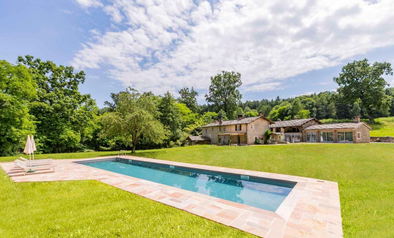 Agriturismo Famiglia Al Castello Di Bagnolo Bagnolo Piemonte Kültér fotó